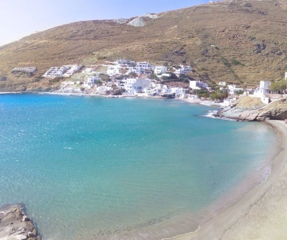 Ormos Isternia Tinos