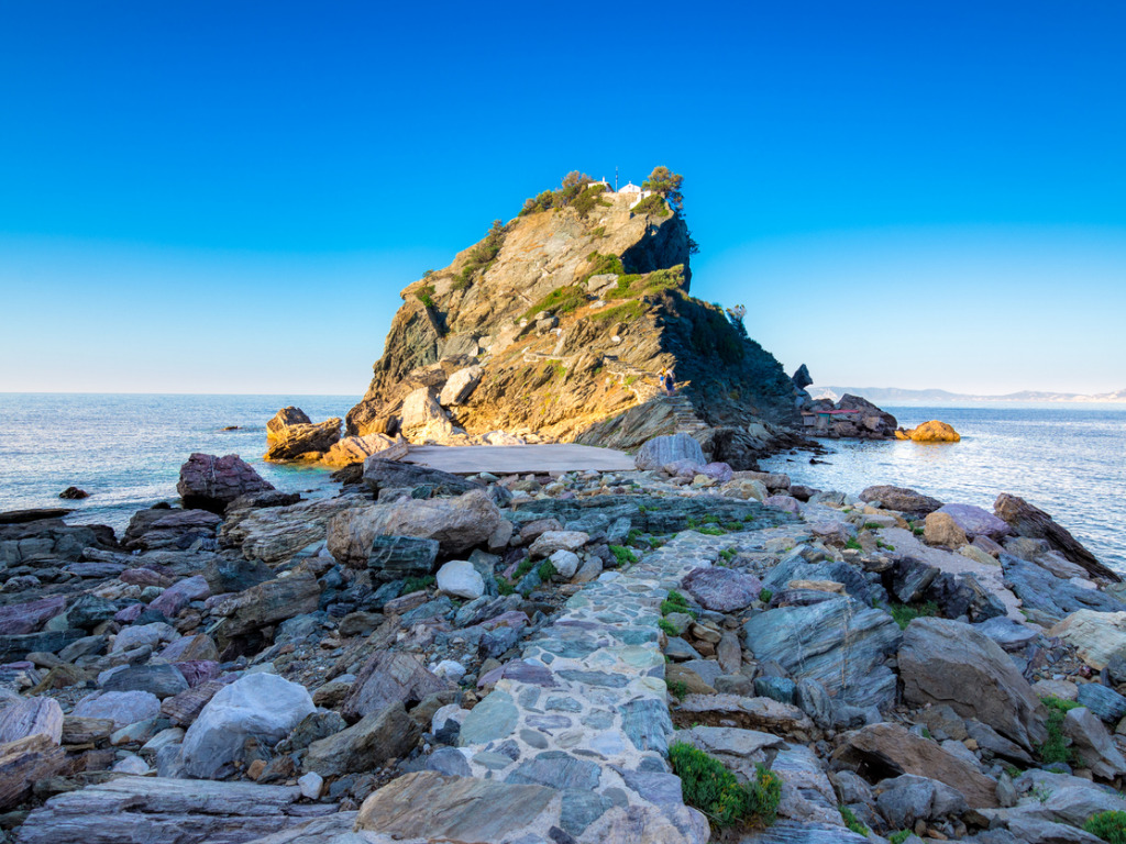 The-famous-rock-kastri-with-the-small-church-agios-ioannis-in-skopelos-sporades-greece.