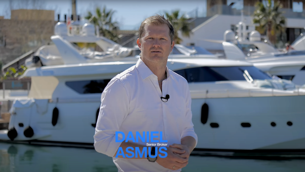 8 Motor Yachts in Greece that Will be Fully Booked by the End of the Month