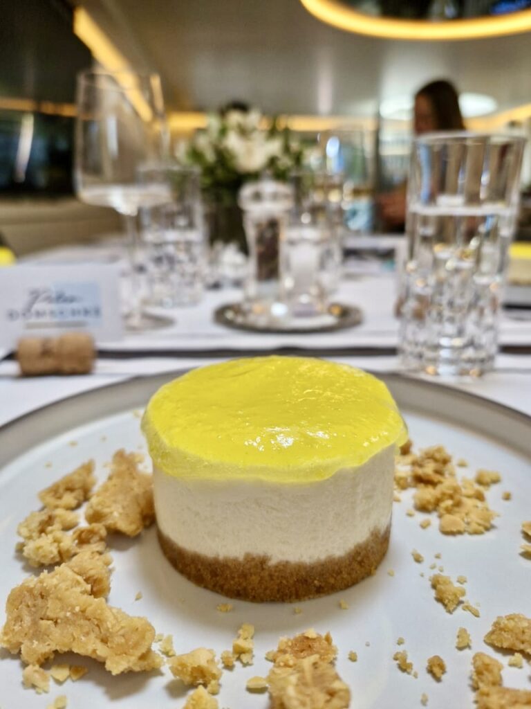MY EVA serves Lemon Cheesecake