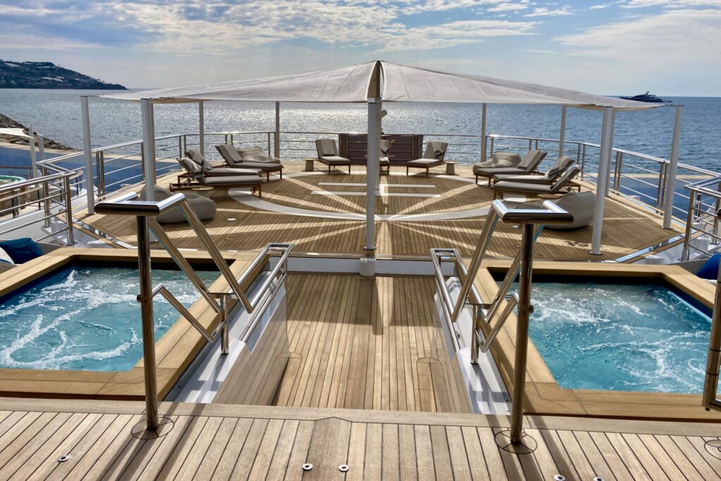 Jacuzzis on superyacht STELLA MARIS