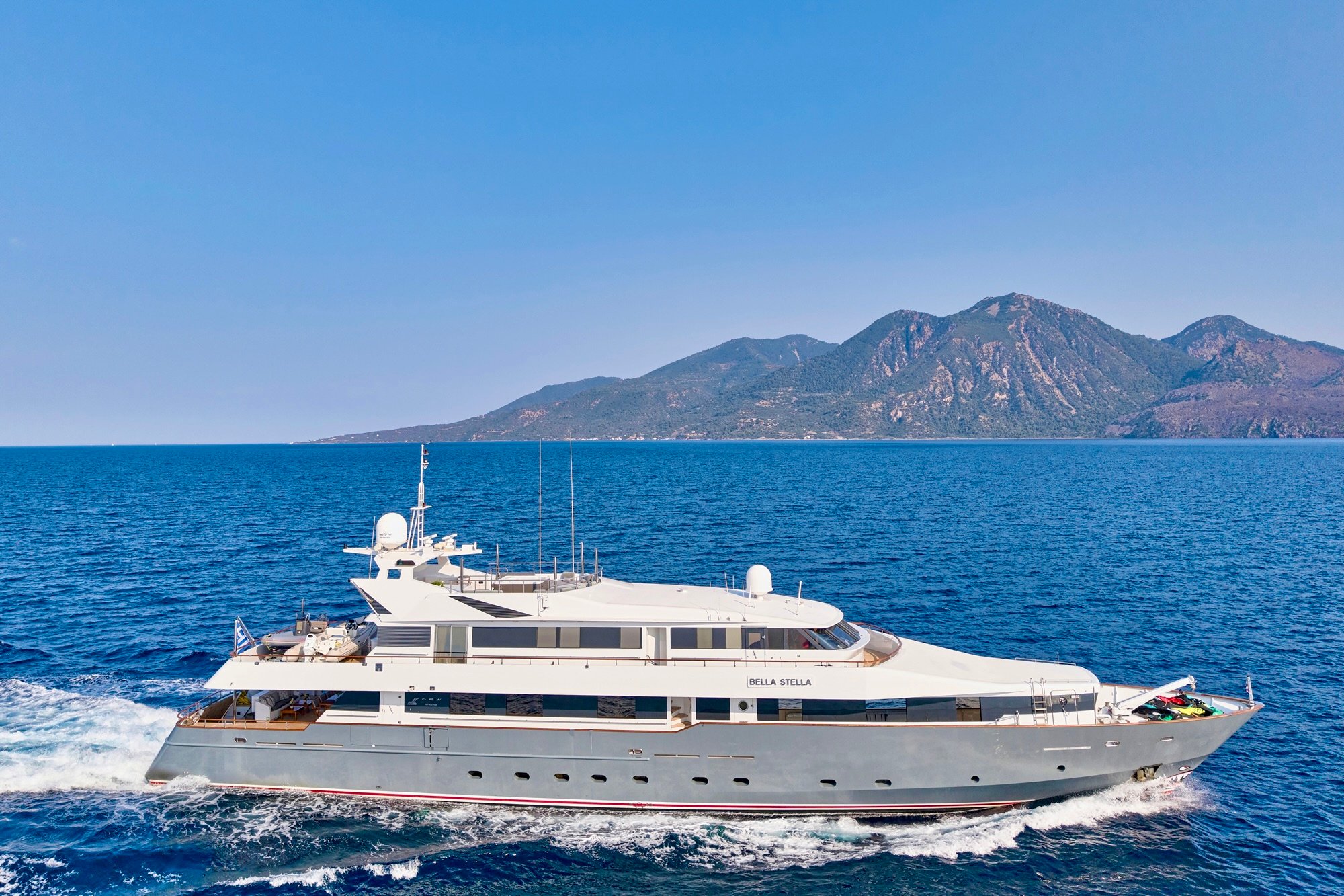 Bella Stella motor Yacht