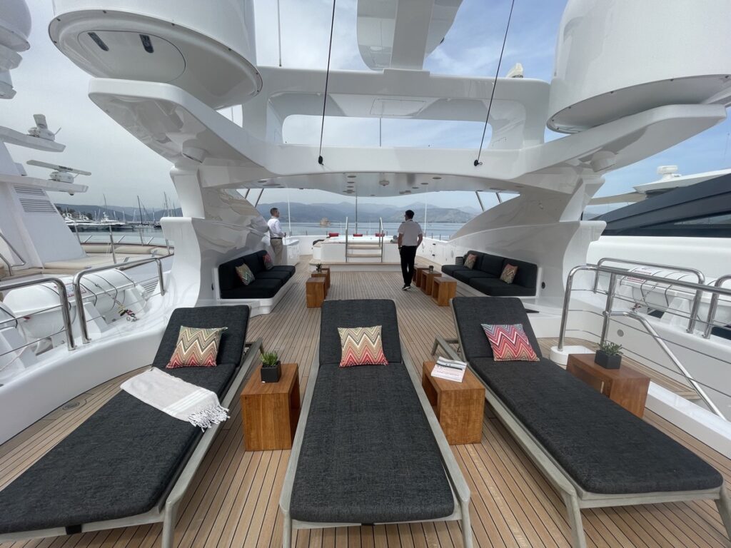 A Greek Yacht Charter vs a Hotel or Villa Week: The Honest Comparison