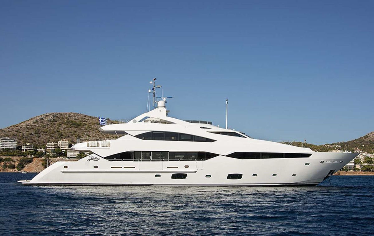 Motor yacht PATHOS at anchor in Greece