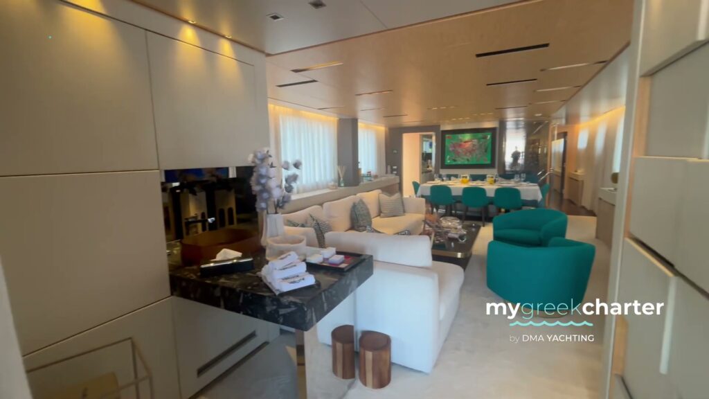 The main saloon of motor yacht RARE DIAMOND with its lounge and dining area