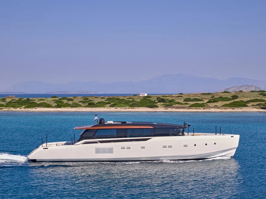 Sanlorenzo Yacht Charter in Greece: Cost and Our Favourites