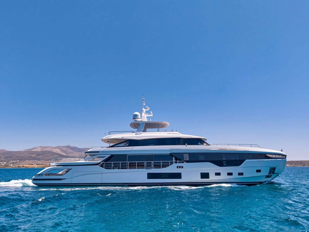 Azimut Yacht Charter in Greece: Cost and the Grandes We Recommend