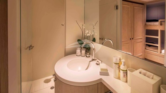 Child/Nanny Bunks Head