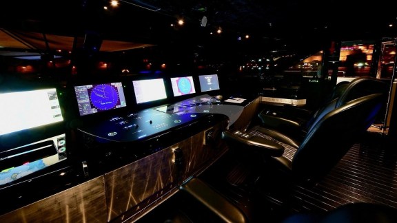 Image of SARASTAR yacht #11