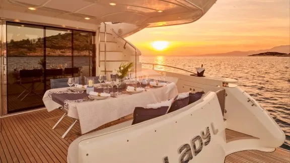 Image of LADY L yacht #29
