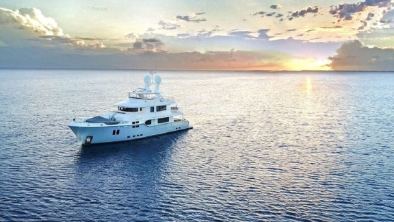 Image of VIVIERAE II yacht #26