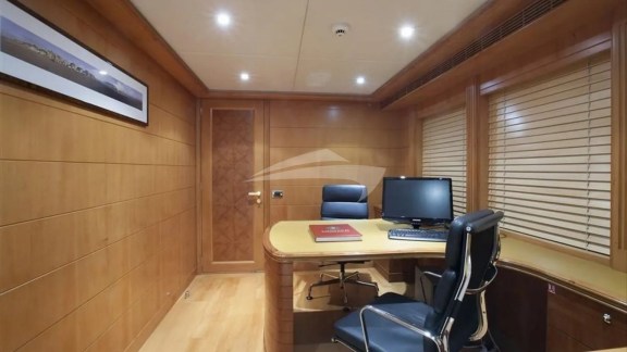 Image of BENIK yacht #28