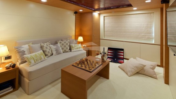 Playroom & Convertible Cabin