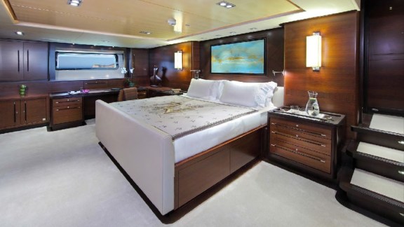 Full beam master stateroom on lower deck