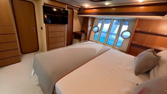 Master Cabin with TV