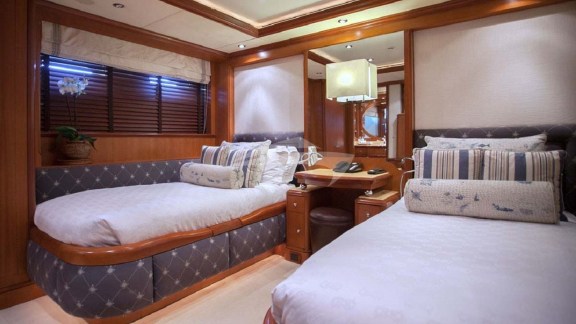 Twin Cabin (Ralph Lauren)