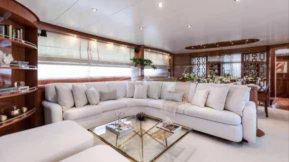 Main saloon lounge area