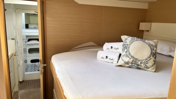 Image of BLUE GRIFFIN yacht #6