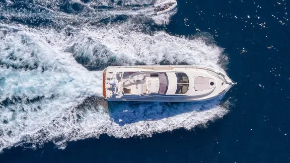 Image of LADY L yacht #5