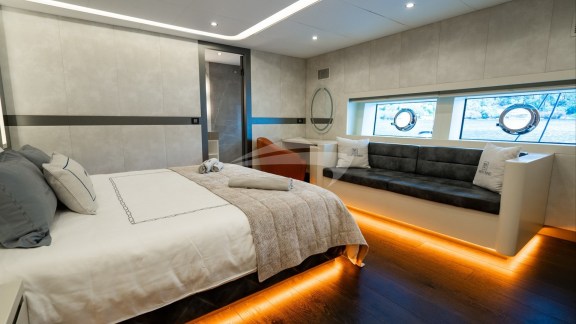 Image of NORTH WIND yacht #22