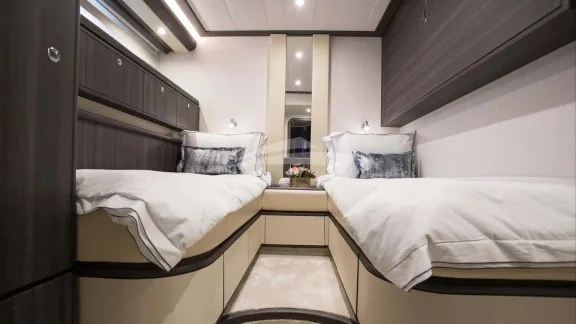 Twin Cabin with Pullman