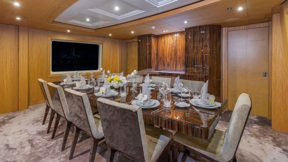 Image of MIZU yacht #8