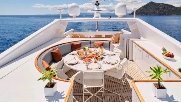 Sun Deck