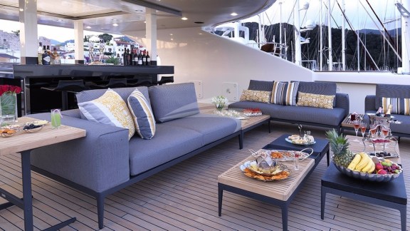 Image of QUEEN MARE yacht #9