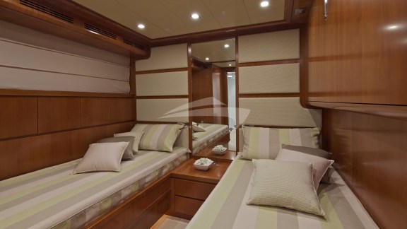 Image of HELIOS yacht #6