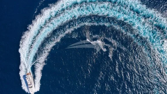 Image of LADY L yacht #3