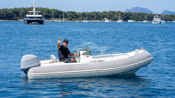 Image of SEAZEN II yacht #27