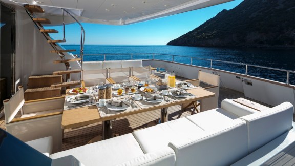 Aft Deck Dining