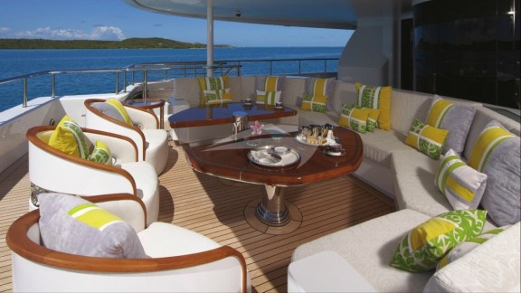 Deck Dining
