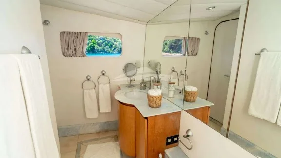 Image of BLUES yacht #8