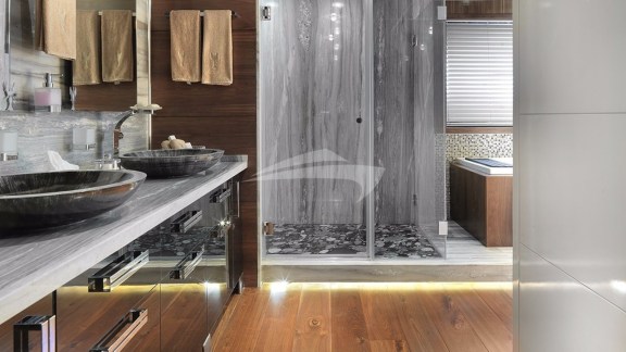 Image of QUEEN MARE yacht #19