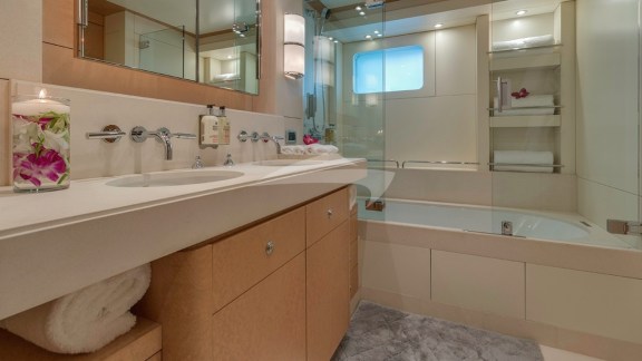 Image of MIZU yacht #18