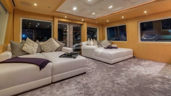 Image of MIZU yacht #9