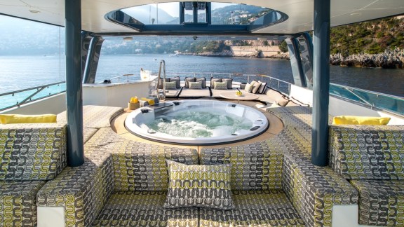 Image of ZULU yacht #10