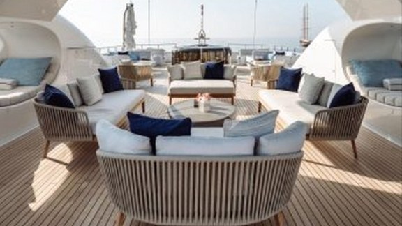 Deck Seating