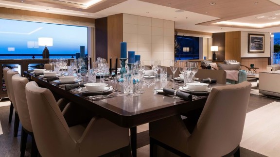 Motor yacht ARTISAN for charter - Main deck dining