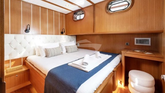Guest Cabin