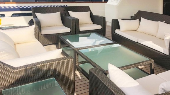 Deck Seating