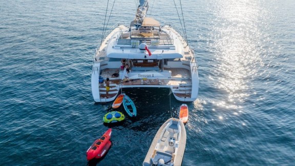 Image of SEAZEN II yacht #23