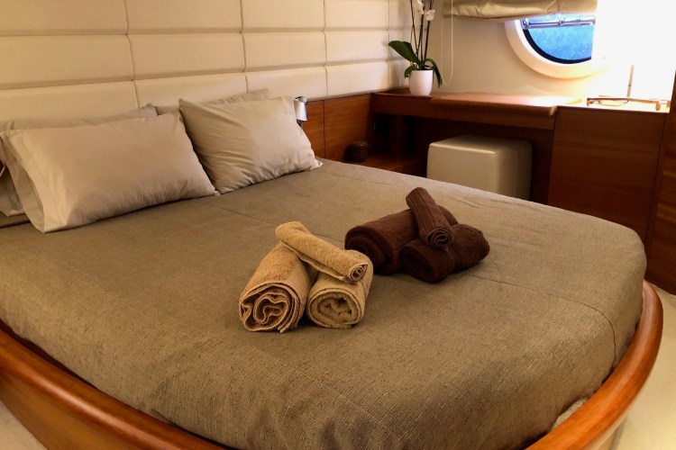Image of JULY yacht