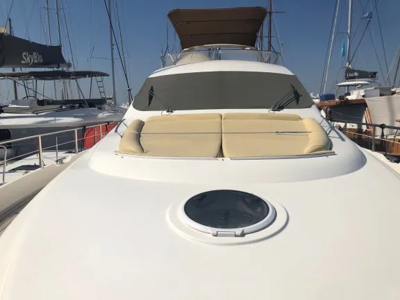 Image of JULY yacht #4