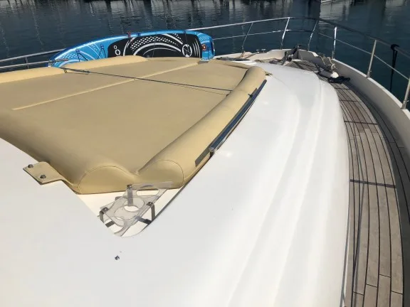 Image of JULY yacht #3
