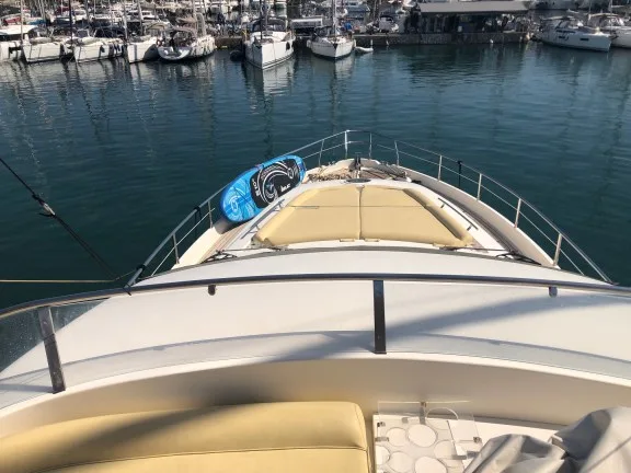 Image of JULY yacht #2