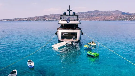 Image of OVAL yacht #50