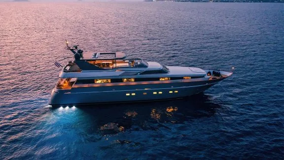 Image of OVAL yacht #55