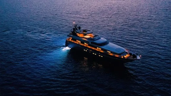 Image of OVAL yacht #56
